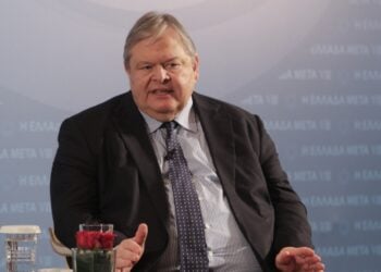 Ο Ευάγγελος Βενιζέλος μιλά σε συνέδριο του Κύκλου Ιδεών (φωτ. αρχείου: Eurokinissi/Χρήστος Μπόνης)