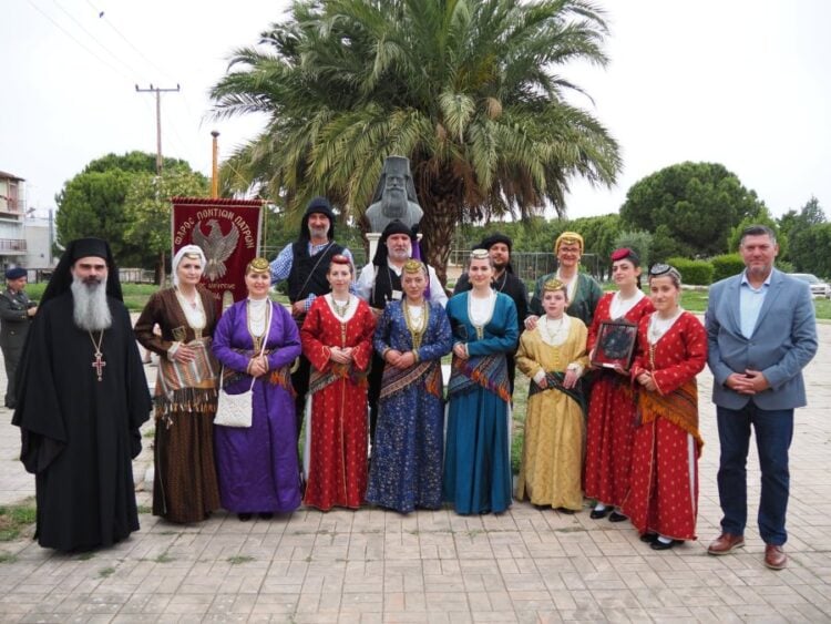 (Φωτ.: «Φάρος» Ποντίων Πατρών)