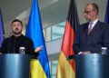 Μερτς-Ζελένσκι στο Βερολίνο, κατά τη διάρκεια συνέντευξης Τύπου (φωτ.: EPA / Clemens Bilan)