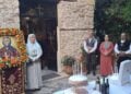 Λατρευτικές εκδηλώσεις στο παρεκκλήσι της Αγ. Παρασκευής στη Μεταμόρφωση Αττικής για την γιορτή της της Οσίας Σοφίας της εν Κλεισούρα (φωτ.: facebook.com/efxsinospontos)