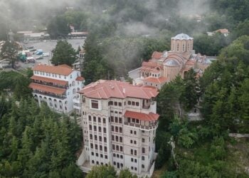 Το Ιερό Προσκύνημα της Παναγίας Σουμελά Βερμίου (φωτ.: Γραφείο Τύπου ΙΜΒΝΚ)