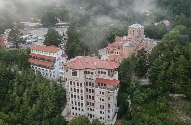 Το Ιερό Προσκύνημα της Παναγίας Σουμελά Βερμίου (φωτ.: Γραφείο Τύπου ΙΜΒΝΚ)