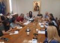 Ευρεία σύσκεψη στις Σέρρες για το πρόβλημα με το ουράνιο που ανιχνεύθηκε σε δύο πηγές του δικτύου υδροδότησης (φωτ.: facebook.com/DimosSerrwnofficial)