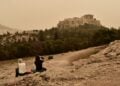 Σύννεφο αφρικανικής σκόνης σκέπασε την Αθήνα (φωτ.: EUROKINISSI/Κώστας Τζούμας)