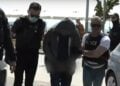 Ο 59χρονος την ώρα που προσέρχεται για την απολογία του, συνοδευόμενος από αστυνομικούς (φωτ.: glomex)