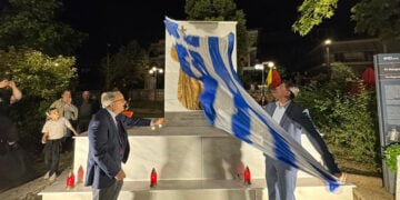 Τα αποκαλυπτήρια του μνημείου των Γιαννιτσών για τη Γενοκτονία των Ποντίων έγιναν στις 19 Μαΐου, στο πλαίσιο της εκδήλωσης του Δήμου Πέλλας για την επέτειο των 106 ετών (φωτ.: Δήμος Πέλλας)
