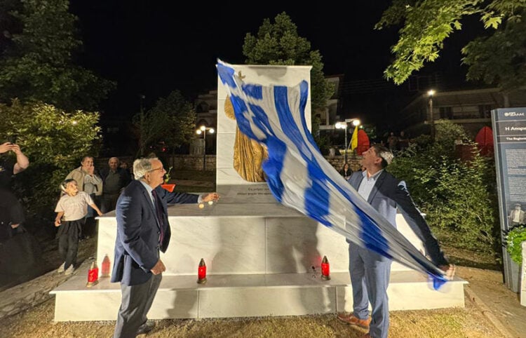 Τα αποκαλυπτήρια του μνημείου των Γιαννιτσών για τη Γενοκτονία των Ποντίων έγιναν στις 19 Μαΐου, στο πλαίσιο της εκδήλωσης του Δήμου Πέλλας για την επέτειο των 106 ετών (φωτ.: Δήμος Πέλλας)