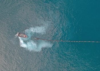 Από τα έργα για την ολοκλήρωση της ηλεκτρικής διασύνδεσης Κρήτης-Πελοποννήσου (φωτ.: Υπουργείο Περιβάλλοντος και Ενέργειας)
