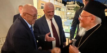 Στιγμιότυπο από την εκδήλωση προς τιμήν του κ. Βαρθολομαίου (πηγή: naftemporiki.gr)