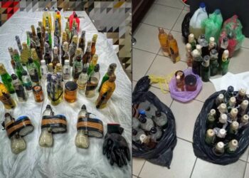 Δεκάδες μολότοφ έτοιμες για χρήση κατέσχεσαν οι αστυνομικοί (φωτ.: Ελληνική Αστυνομία)