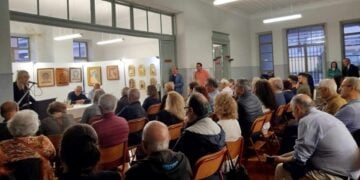 Πλήθος κόσμου παρευρέθηκε στη συζήτηση (φωτ.: facebook/Παναγία Σουμελά Κατερίνης - Ποντιακός Σύλλογος)