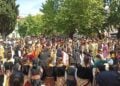 Στιγμιότυπο από το περσινό παιδικό και εφηβικό φεστιβάλ ποντιακών χορών του δήμου Σκύδρας (φωτ.: facebook/Σύλλογος Ποντίων Δάφνης)