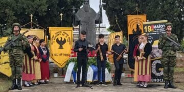 Στιγμιότυπο από τις περσινές εκδηλώσεις μνήμης (φωτ.: facebook/Σύλλογος Ποντίων Κομοτηνής «Ο Εύξεινος Πόντος»)