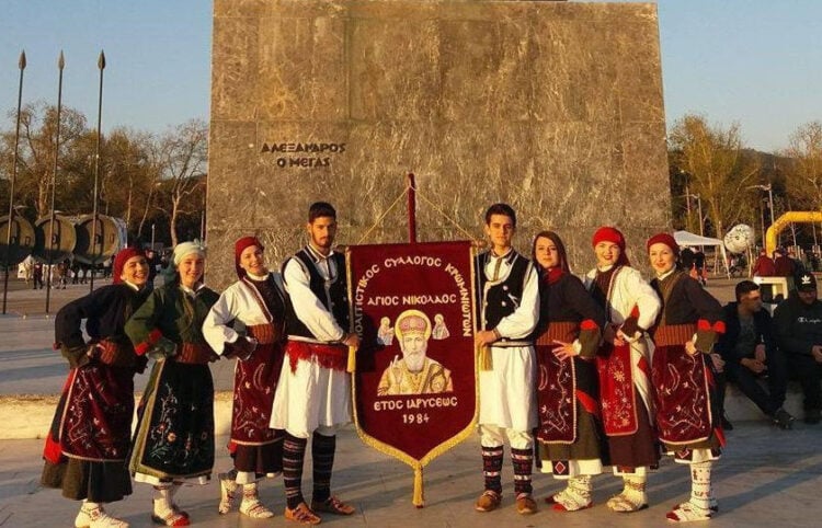 (Φωτ. αρχείου: Πολιτιστικός Σύλλογος Κρωμνιωτών «Ο Άγιος Νικόλαος»)
