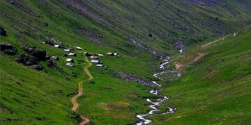 Η Αυλήαννα (Gümüstug) στη Μεσοχαλδία του Πόντου (φωτ.: facebook.com/ ayeser29 Vehbi Yalçın)