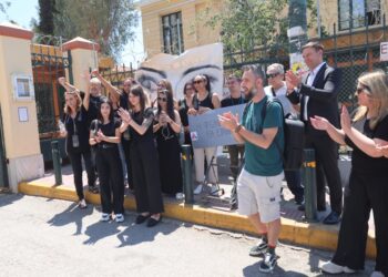 Δίκη στο Μικτό Ορκωτό Δικαστήριο Αθηνών για την δολοφονία της 28χρονης Κυριακής Γρίβας την 1η Απριλίου 2024 έξω από το αστυνομικό τμήμα των Αγίων Αναργύρων από τον πρώην σύντροφο της, Τετάρτη 4 Ιουνίου 2025. (Φωτ.: Eurokinissi/Γιάννης Παναγόπουλος)