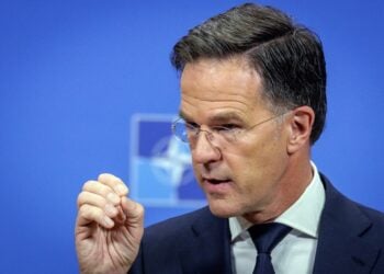 Ο γ.γ. του NATO Μαρκ Ρούτε στις αρχές του Ιουνίου, στην έδρα της Συμμαχίας στις Βρυξέλλες (φωτ.: EPA/ OLIVIER MATTHYS)