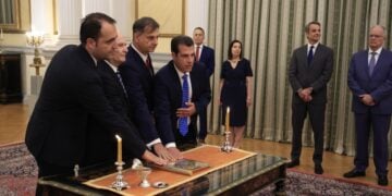 Ορκωμοσία νέων μελών της κυβέρνησης, Δευτέρα 30 Ιουνίου 2025 (φωτ.: Eurokinissi/Γιώργος Κονταρίνης)