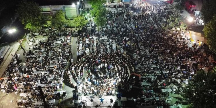 Φωτ. αρχείου από παλαιότερο Κερασινού Πανοϋρ του Συλλόγου Ποντίων Ηλιούπολης «Αλέξανδρος Υψηλάντης» (πηγή: facebook.com/sullogospontion.alexandrosypsilandis)