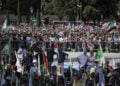 Διαδήλωση της ιταλικής αντιπολίτευσης στη Ρώμη υπέρ των Παλαιστινίων (φωτ.: EPA/Riccardo Antimiani)