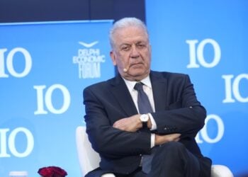 Ο Δημήτρης Αβραμόπουλος (φωτ.: EUROKINISSI/Γιάννης Παναγόπουλος)