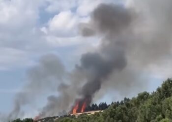 Στιγμιότυπο από τη φωτιά στην Εφεδρούπολη (φωτ.: YouTube)