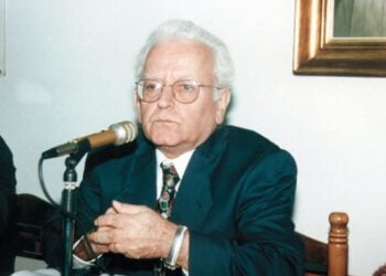 Ο Γιάννης Κορίδης σε παλιότερη φωτογραφία (φωτ.: Εκδόσεις Ιωλκός)