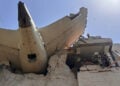 Μέρος του αεροσκάφους της Air India έπεσε πάνω στην τραπεζαρία ενός ξενώνα γιατρών (φωτ.: Χ / Central Industrial Security Force)