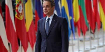 Ο Έλληνας πρωθυπουργός στις Βρυξέλλες (φωτ.: EPA/Olivier Matthys)