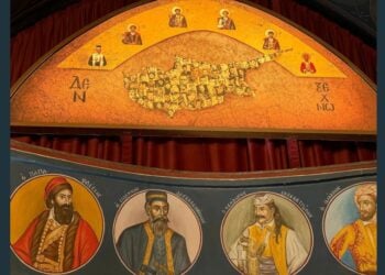 Το μνημείο απεικονίζει την Κύπρο με αγνοούμενους και αγίους (φωτ.: instagram/vasilis.palmas)
