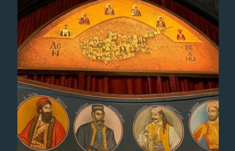 Το μνημείο απεικονίζει την Κύπρο με αγνοούμενους και αγίους (φωτ.: instagram/vasilis.palmas)