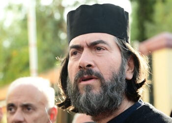 Ο πατέρας Αντώνιος της «Κιβωτού του Κόσμου» (φωτ.: EUROKINISSI / Τατιάνα Μπόλαρη)