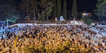 Χαρακτηριστικό στιγμιότυπο από το περσινό γλέντι (φωτ.: facebook/Mixalis Demourtzidis)