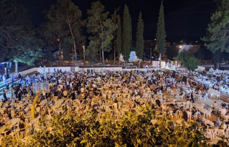 Χαρακτηριστικό στιγμιότυπο από το περσινό γλέντι (φωτ.: facebook/Mixalis Demourtzidis)