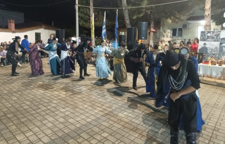 (Φωτ.: facebook/ Λαογραφικός Πολιτιστικός Σύλλογος Πελαργού)