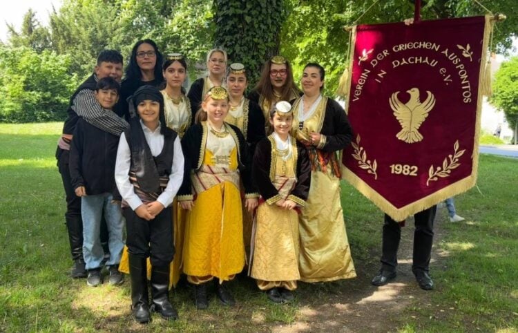 (Φωτ.: facebook/Σύλλογος Ποντίων Ντάχαου / Verein der Griechen aus Pontos in Dachau e.V.)