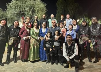 (Φωτ.: facebook/Σύλλογος Ποντίων Καματερού «Δημήτρης Ψαθάς»)