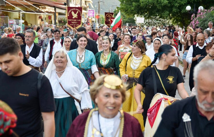 Στιγμιότυπο από την 4η πατινάδα του «Ξενιτέα» (φωτ.: facebook)