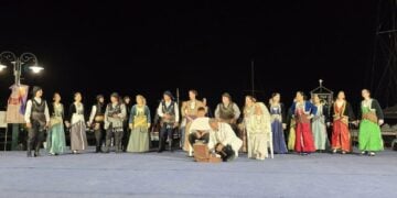 O Ποντιακός Σύλλογος Ζυγού Καβάλας «Ο Υψηλάντης» σε μία από τις εμφανίσεις του όπου παρουσιάζει το έθιμο του ποντιακού γάμου. Το έθιμο αναβιώνει κάθε χρόνο, την Κυριακή του Θωμά (φωτ.: facebook.com/ pontiakossyllogoszygoy)
