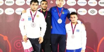 Στο βάθρο της κατηγορίας U20 -72kg της πάλης ανέβηκαν ο Γεωργιανός Αλεξάντερ Ρουσιτασβίλι (χρυσό), ο Αρμένιος Γκασπάρ Τερτεριάν (ασημένιο), ο Ουκρανός Ανατόλι Πασνάκ (χάλκινο) και ο Αρίωνας Κολιτσόπουλος (χάλκινο) (φωτ.: elop.gr)