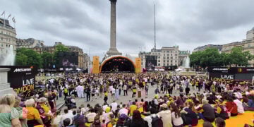 Στο McLaren Racing Live που διοργανώθηκε στην Trafalgar Square στο Λονδίνο (φωτ.: ΟΠΑΠ)