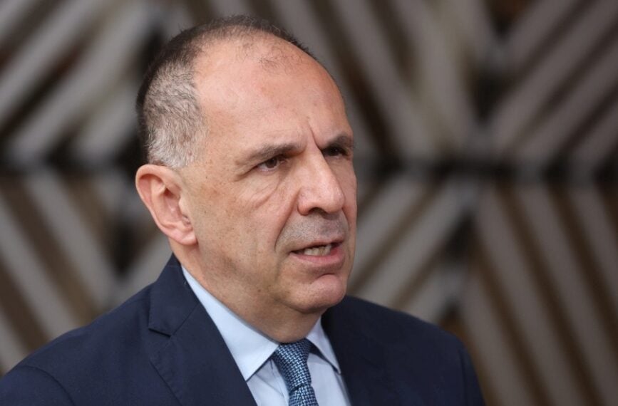 Ο Έλληνας υπουργός Εξωτερικών Γιώργος Γεραπετρίτης (φωτ.: EPA/ Olivier Hoslet)