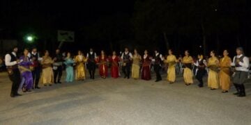(Φωτ.: facebook.com/Σύλλογος Ποντίων Πετραλώνων «Οι Αργοναύτες»)