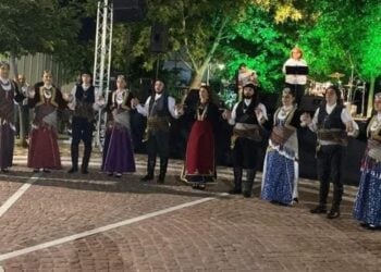 (Πηγή φωτ.: facebook.com/nea.trapezounta.eleusina)