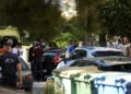 Έρευνες στο σημείο όπου βρέθηκε ο νεκρός άντρας (φωτ.: ΑΠΕ-ΜΠΕ / Γιώργος Βιτσάρας)