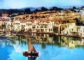 Η είσοδος του λιμανιού της Αγίας Παρασκευής, πριν από το 1922. Διακρίνεται ένα μικρό μέρος της γειτονιάς Ταλιάνι, η οποία ήταν μια από τις καλύτερες του χωριού, με καπετανόσπιτα (πηγή: stonisi.gr)