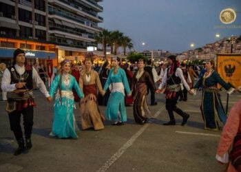 Η Λέσχη Ποντίων Ν. Καβάλας στο Φεστιβάλ Αντισάρας 2025 (φωτ.: Δήμος Καβάλας / Κώστας Σαραϊδάρης)