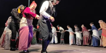 O Σύλλογος Ποντίων Αργολίδας και φίλων του ποντιακού ελληνισμού «Παναγία Σουμελά» συμμετείχε στη ναυτική εβδομάδα στο Ναύπλιο (φωτ.: ΑΠΕ-ΜΠΕ / Ευάγγελος Μπουγιώτης)