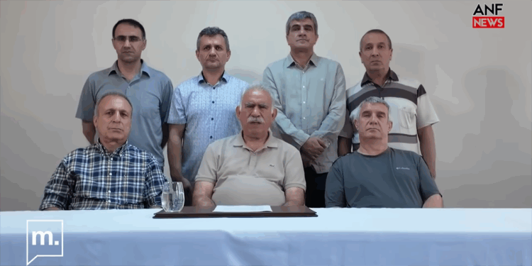 Στιγμιότυπο από το βίντεο με τον Οτζαλάν, το πρώτο από το 1999 (πηγή: YouTube / Medyascope TV)