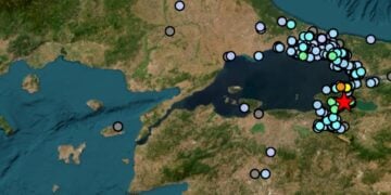 Με το κόκκινο αστέρι απεικονίζεται το επίκεντρο του σεισμού (φωτ.: emsc.eu)